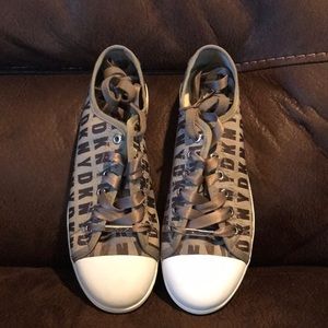 NWOT DKNY SNEAKERS